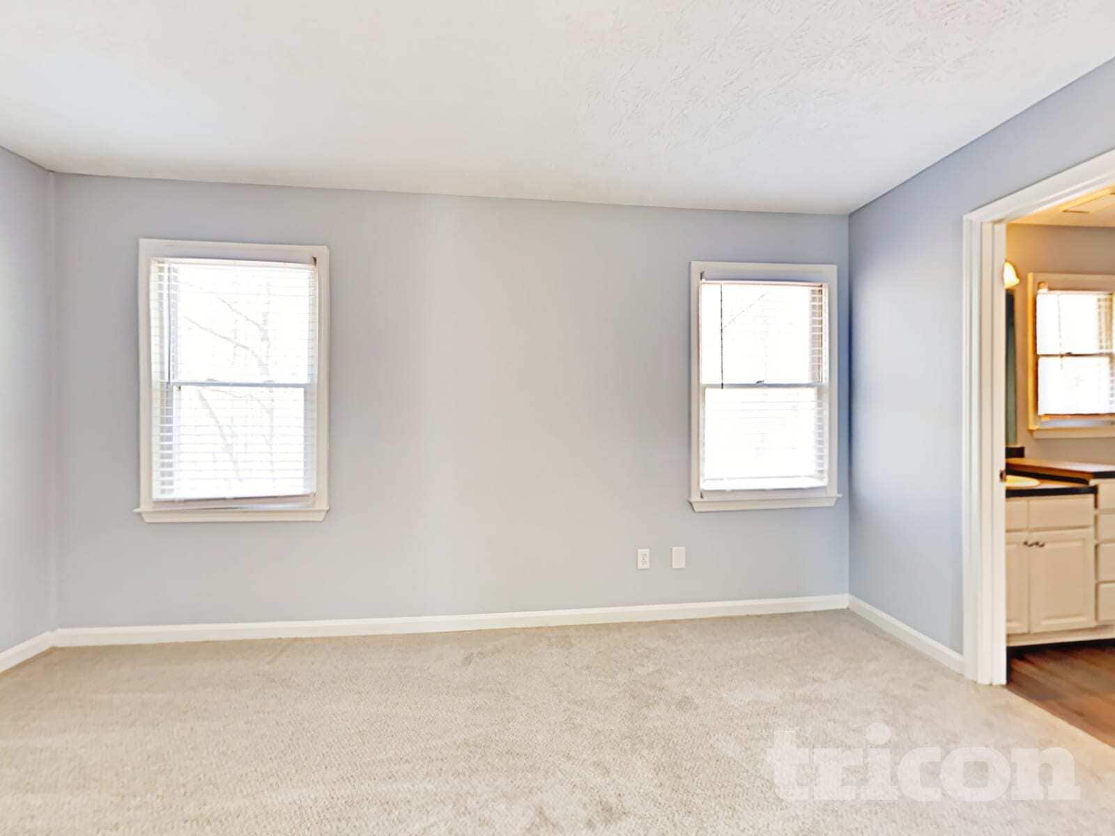 Building Photo - 229 Oak Landing Dr