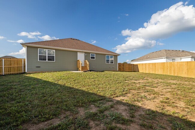 Building Photo - 770 Cherokee Wy