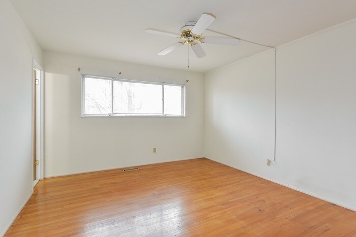Building Photo - 3 Cantabrian Ct