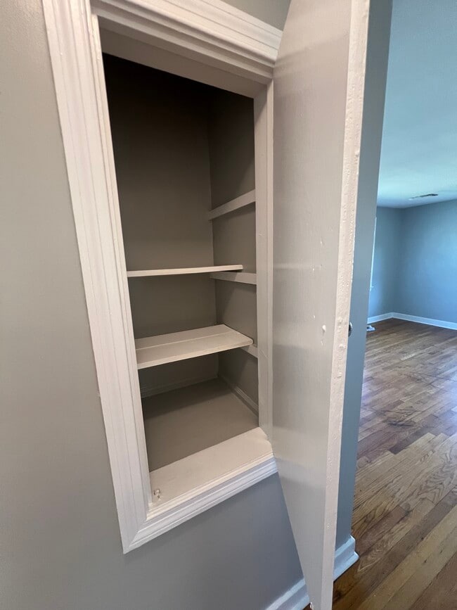 Building Photo - 3607 Harris Ave