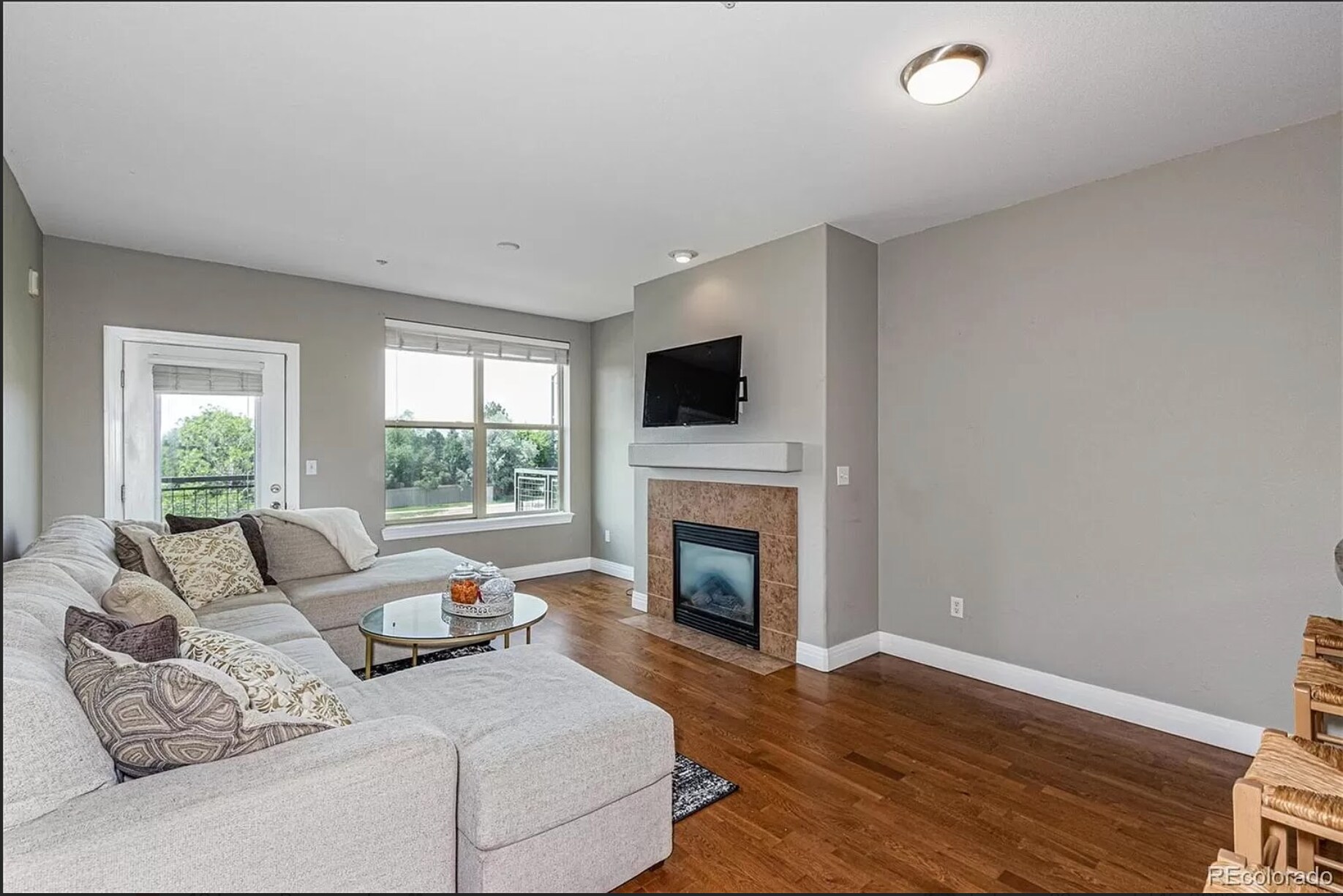 Living Room - 9059 E Panorama Cir