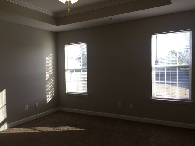 Building Photo - Charming 3BR/2BA Home with Open Split Floor Plan in Druid Oaks