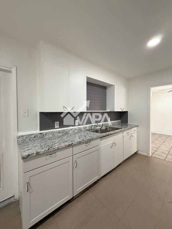 Building Photo - 7802 Quirt Dr
