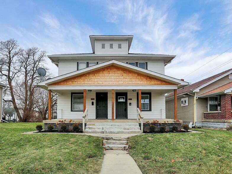 Primary Photo - 450 N Kealing Ave