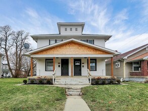 Building Photo - 450 N Kealing Ave