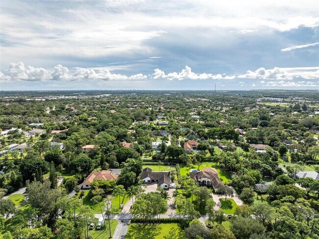 Building Photo - 6252 NW 65th Terrace