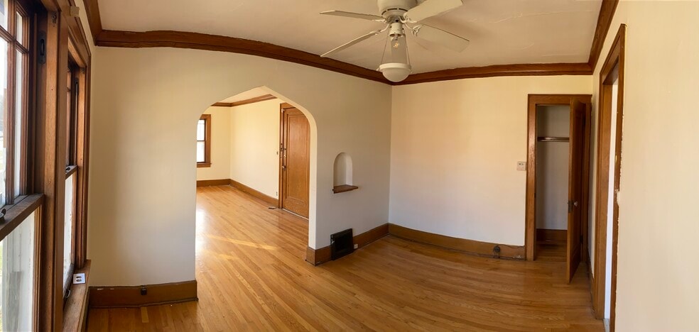 Building Photo - 1728 Rural St