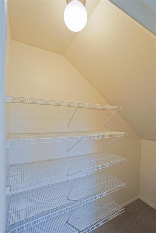 Building Photo - 714 Lavaca Loop