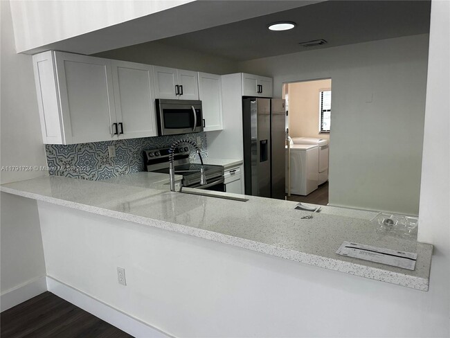 Building Photo - 13350 SW 88th Terrace