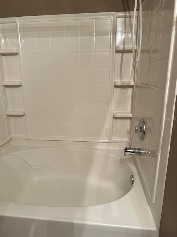 Building Photo - 153 Walnut Crest Run