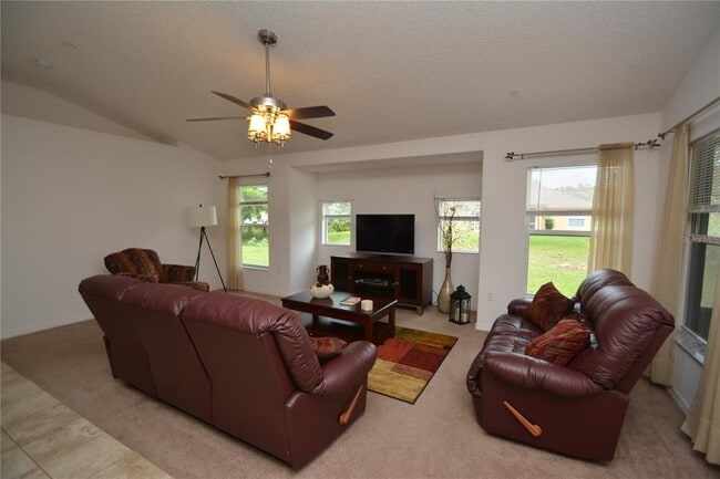 Building Photo - 192 Pine Grove Dr