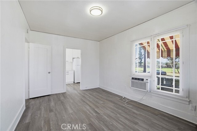 Building Photo - 2 E Cypress Ave