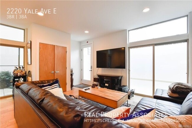 Building Photo - 2220 Yale Ave. E.