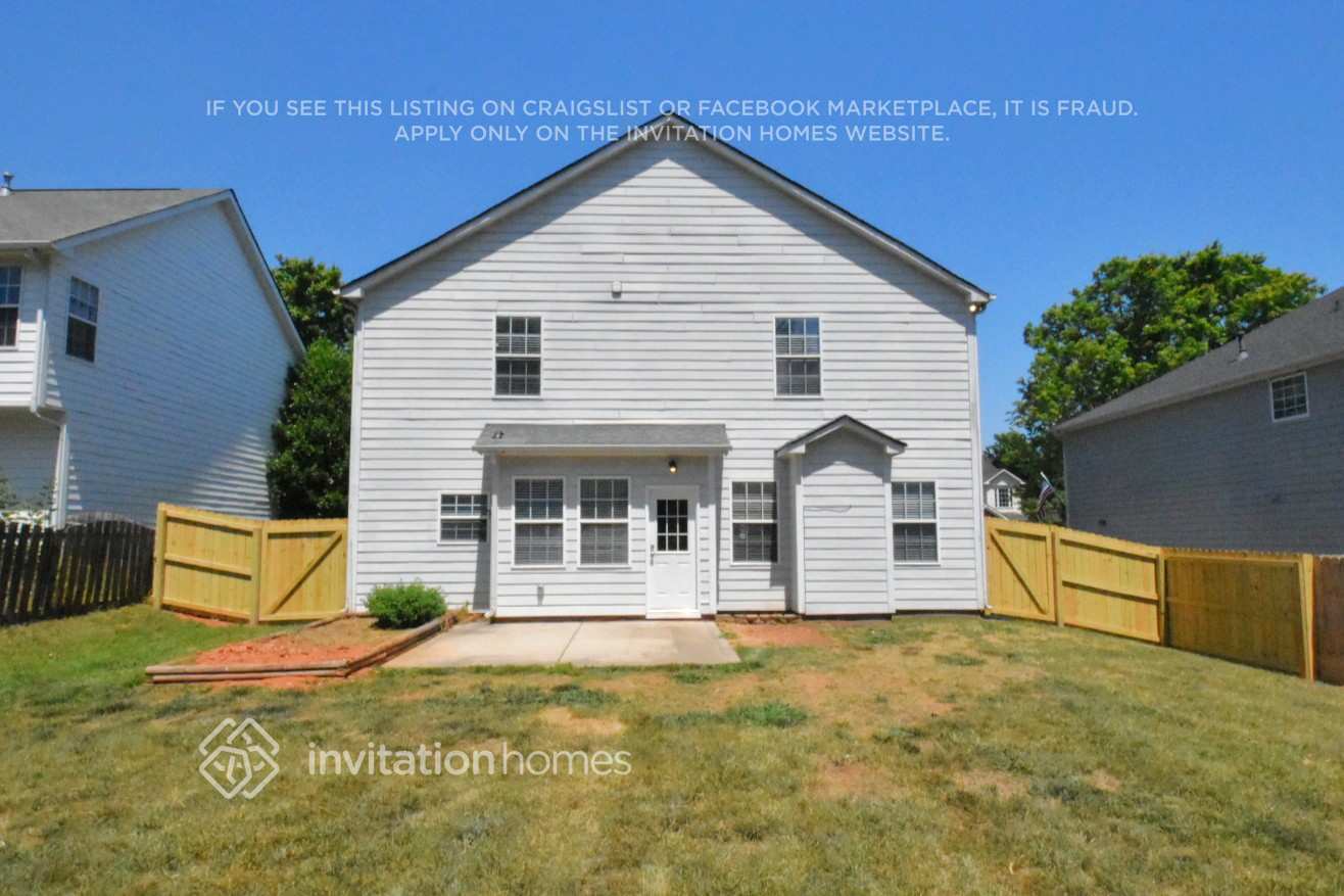 Building Photo - 120 Morrocroft Ln