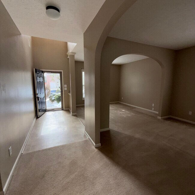 Building Photo - 4613 Marcus Trail