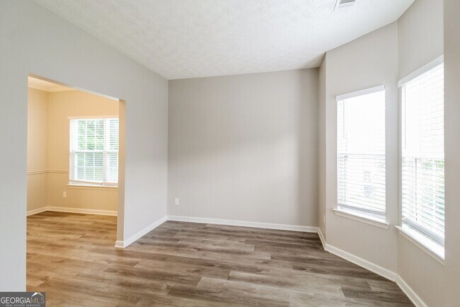 Building Photo - 7047 Red Maple Ln