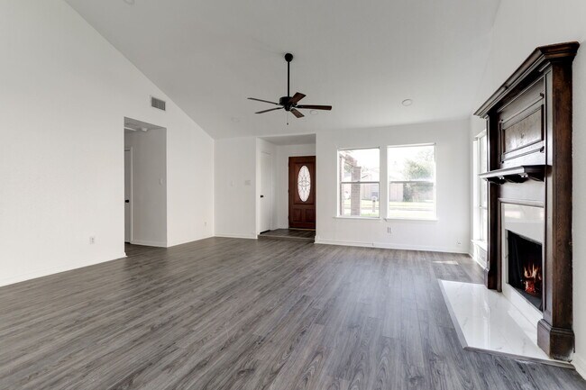 Living Room - 18326 Autumn Trails Ln