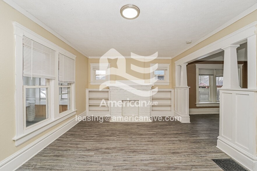 Building Photo - 1494 Preston Ave