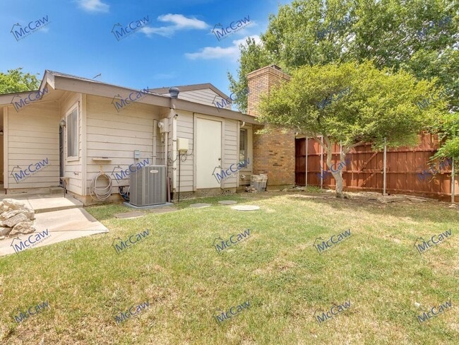 Building Photo - 2409 Sendero Trail