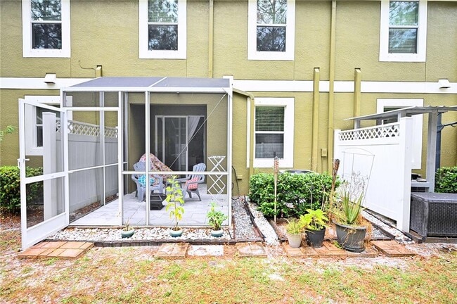 Building Photo - 12562 Streamdale Dr