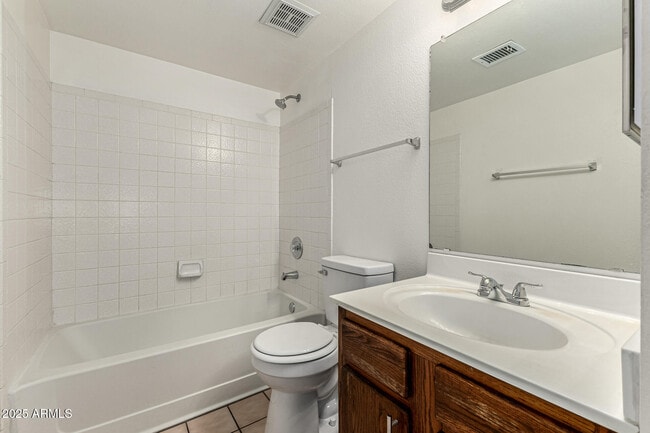 Building Photo - 14002 N 49th Ave