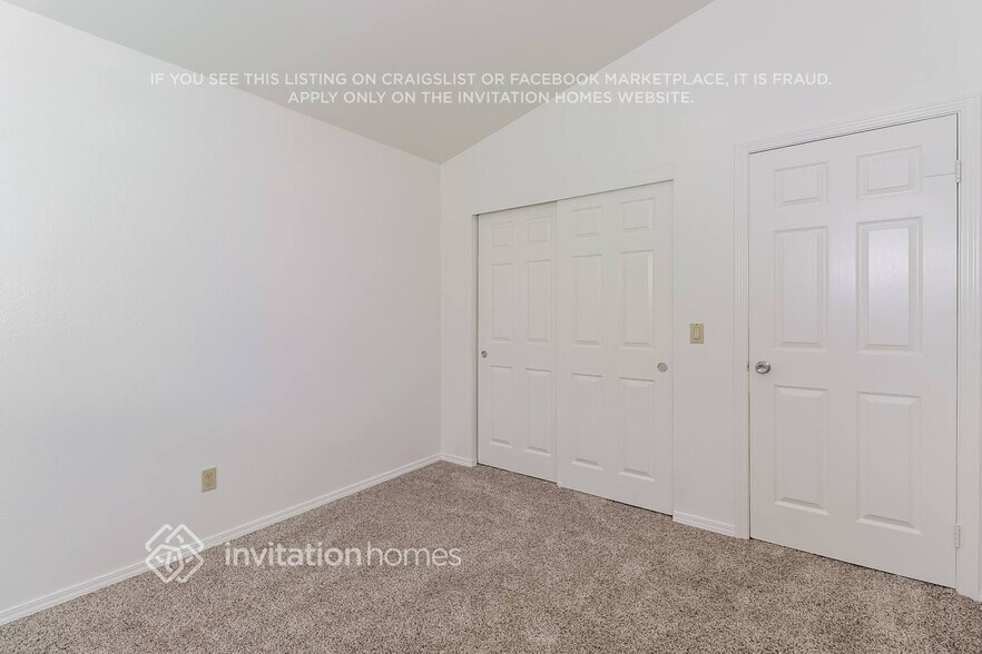 Building Photo - 8186 Devon Park Ct