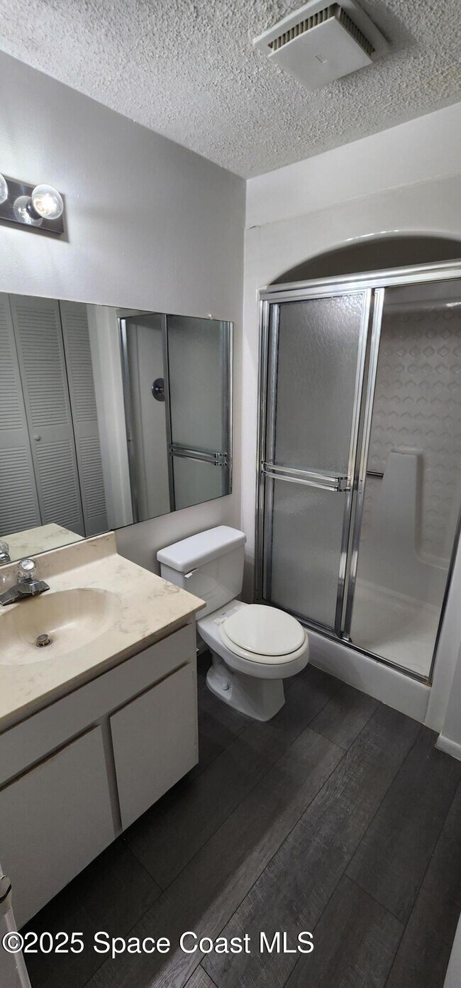 Building Photo - 8740 Lantana Ct