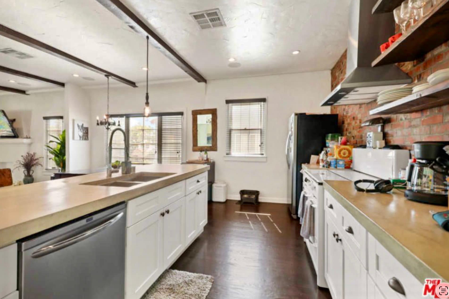 Building Photo - 5191 W 20th St