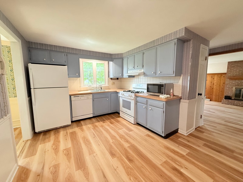 Building Photo - 251 Old Lyme Dr