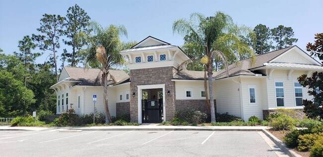 Building Photo - 602 Crescent Key Dr