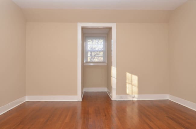 Building Photo - Spacious & Stylish 3-Bedroom Near Wake For...