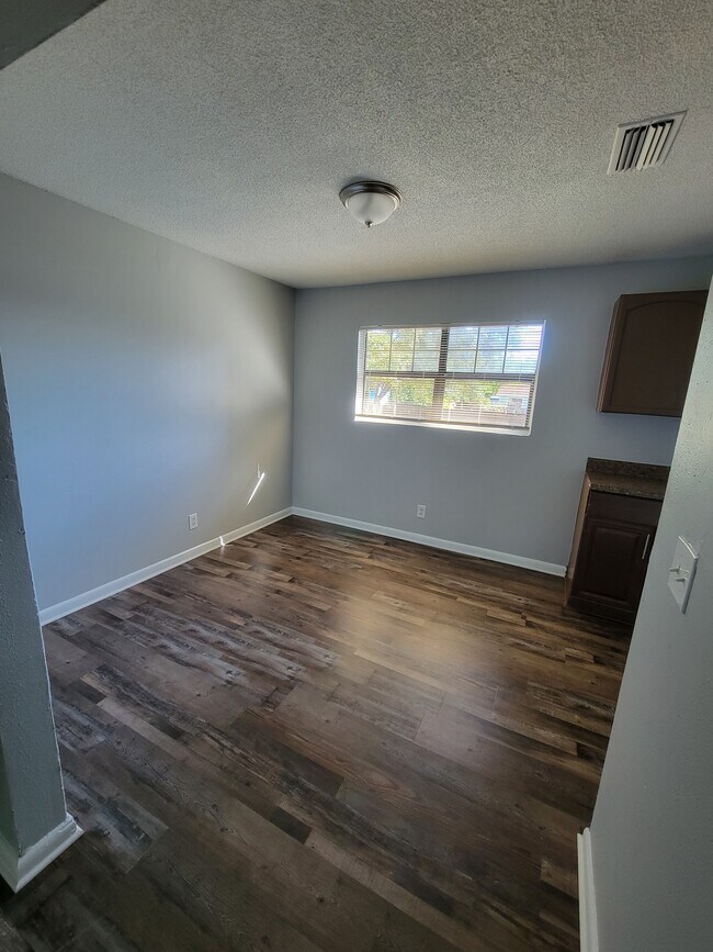 Building Photo - 8386 64th Ave