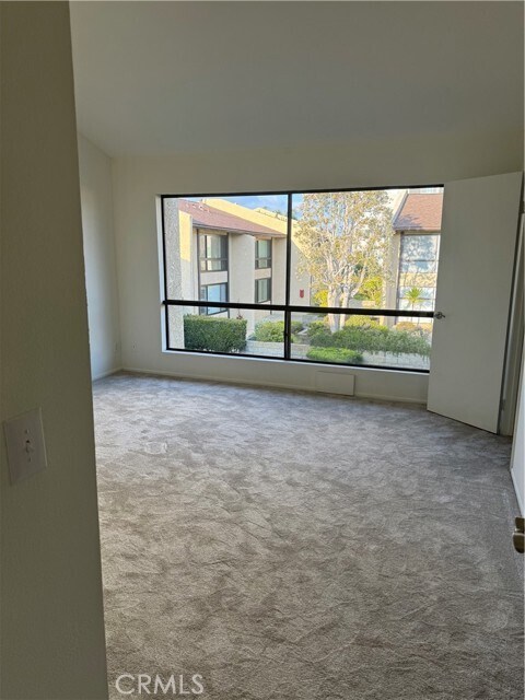 Building Photo - 3520 Maricopa St