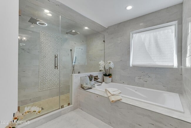 Building Photo - 243 Overbrook Ave