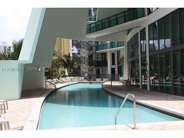 Building Photo - 6000 Collins Ave