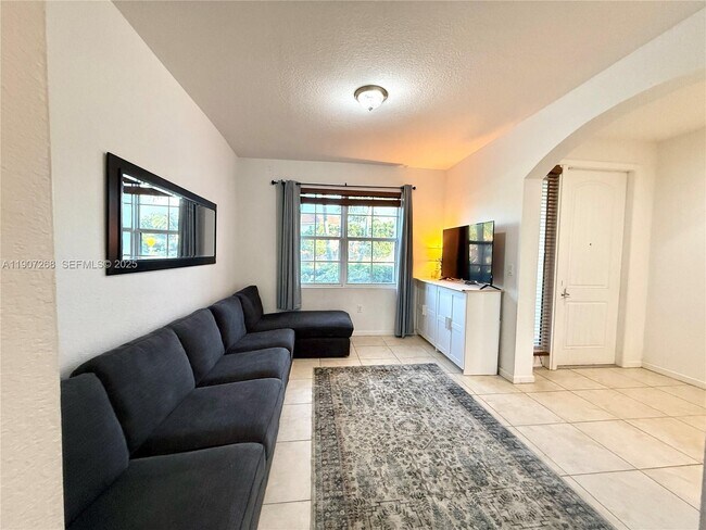 Building Photo - 1740 NW 21st St