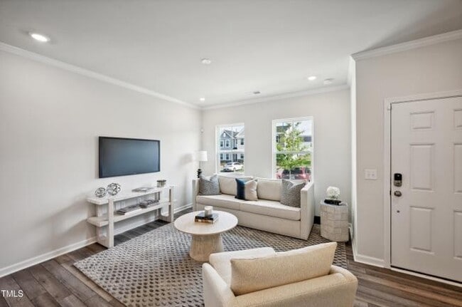 Building Photo - 657 Mirkwood Ave