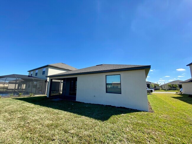 Building Photo - 14561 Monrovia Ln