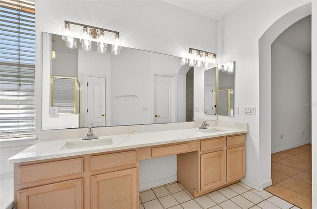 Building Photo - 7006 Pine Hollow Dr