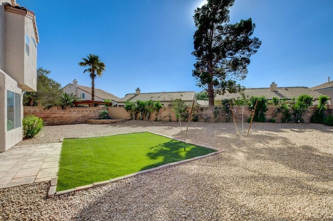 Building Photo - Remodeled 4 Bedroom Home in 89123