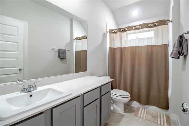 Building Photo - 2122 Mossfield Ln