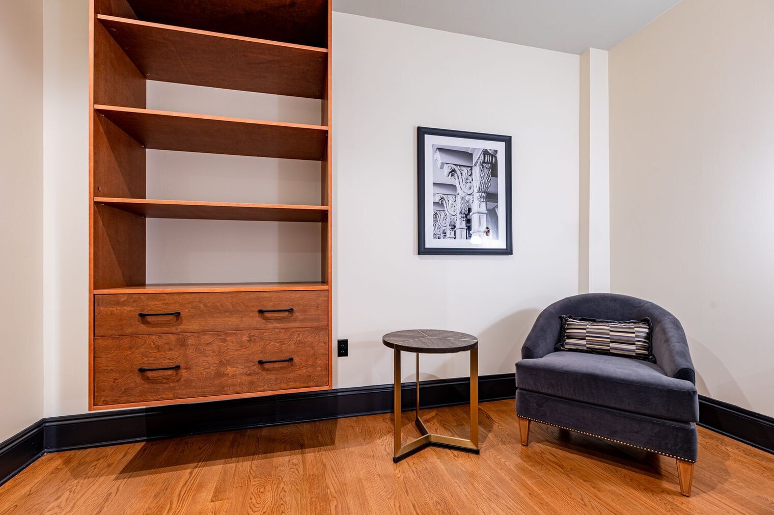 Building Photo - 1011 Canal St