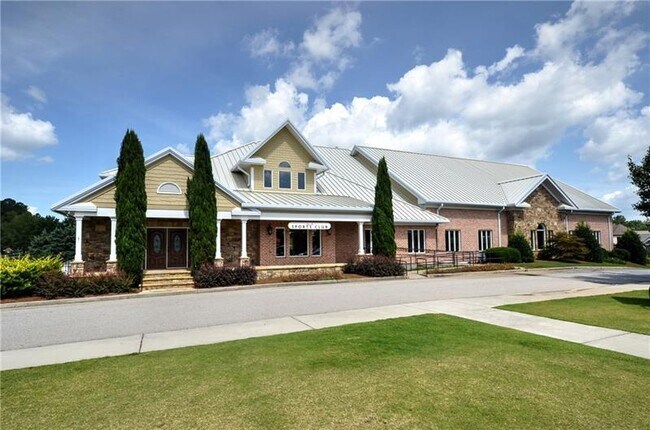 Building Photo - 5861 Yoshino Cherry Ln NE