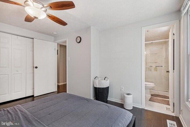 Building Photo - 7310 Torran Rocks Way