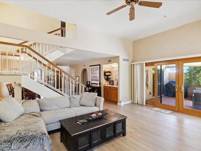 Building Photo - 10563 E Carol Ave