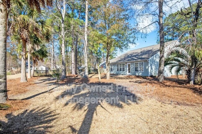 Building Photo - 123 Thousand Oaks Cir