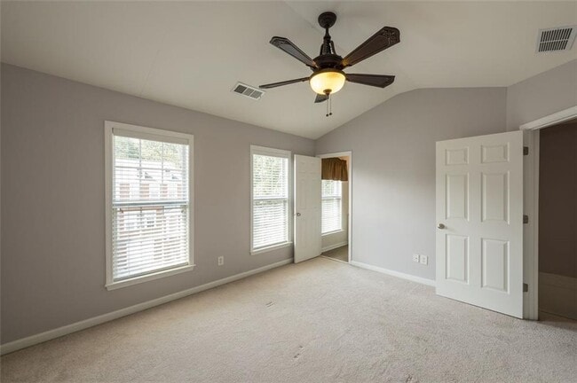 Building Photo - 1369 Thornborough Dr