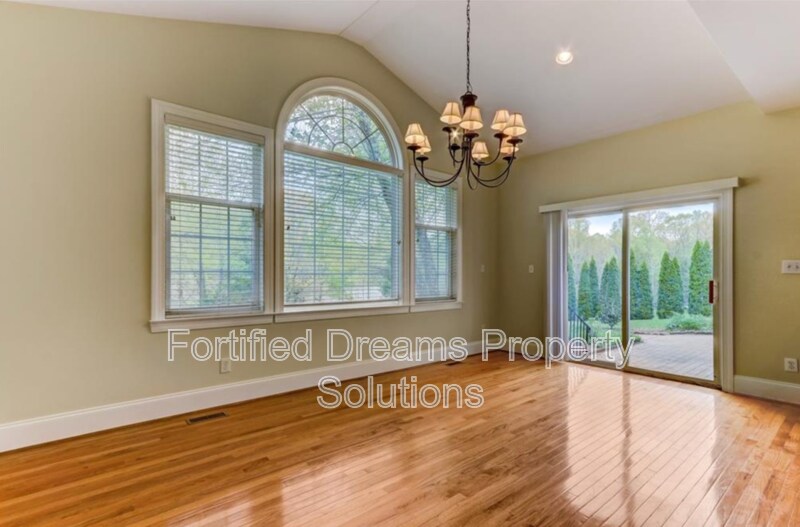 Building Photo - 6421 Ashton Park Dr