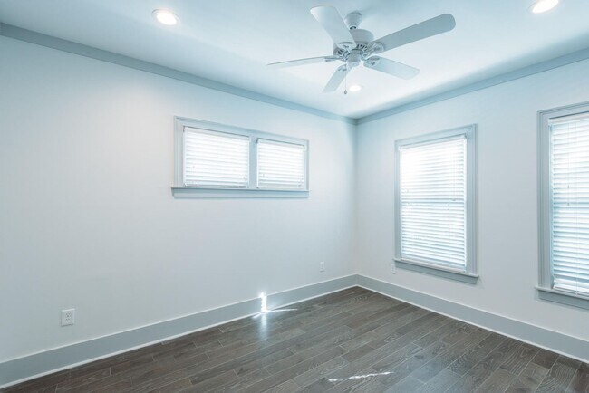 Building Photo - 10 Orrs Ct