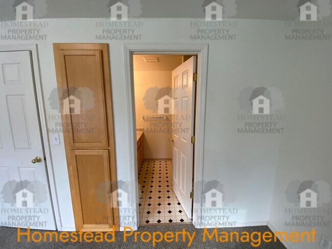 Building Photo - 164